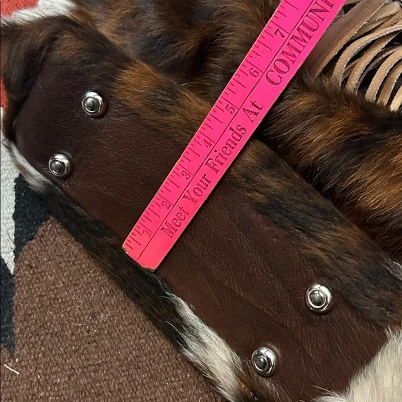 Raviani Garland Texas Western Style Hobo Fringe Leather Studded Bag MSRP $375+ - Picture 9 of 11